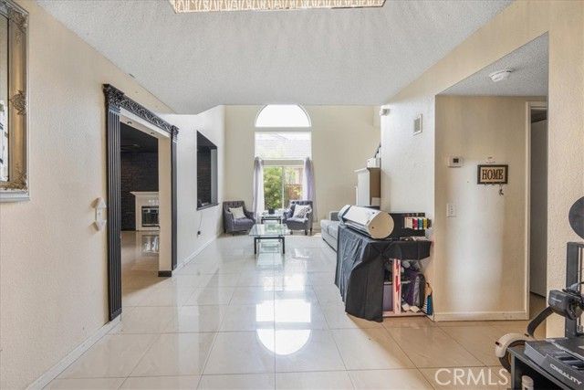 507 Coudures Way, Perris, CA 92571