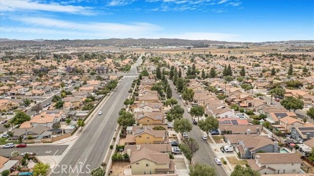 507 Coudures Way, Perris, CA 92571