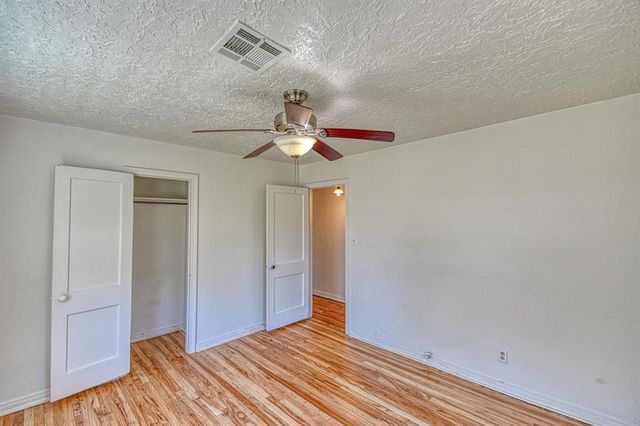 509 W Tonhawa Street, Norman, OK 73069