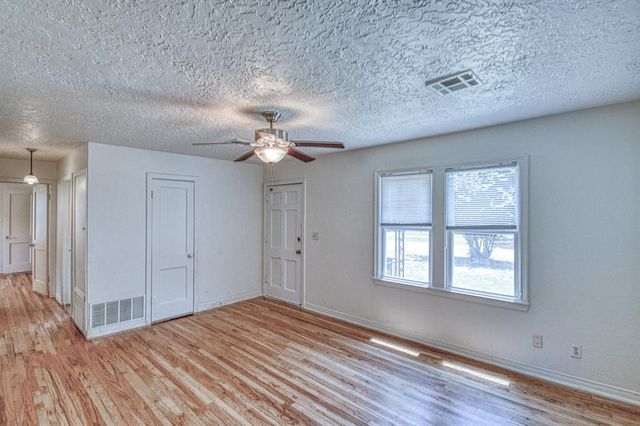 509 W Tonhawa Street, Norman, OK 73069