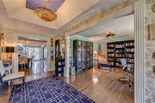 584 Sunbridge Drive, Chesterfield, MO 63017