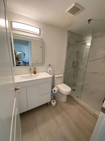 677 NE 24th St 602, Miami, FL 33137