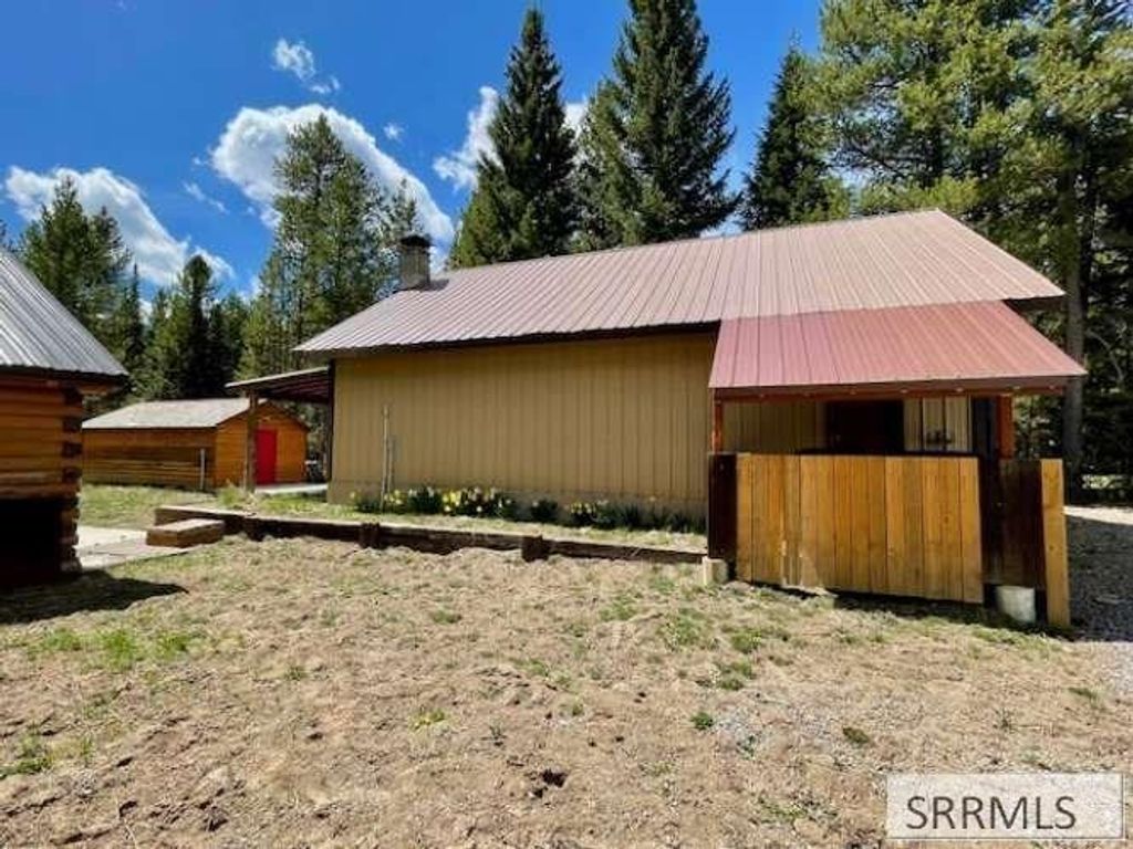 Image 5 of property listing at 4190 N Big Springs Loop Road, Island Park, ID 83429