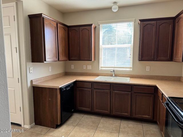 10036 W Kingman Street, Tolleson, AZ 85353