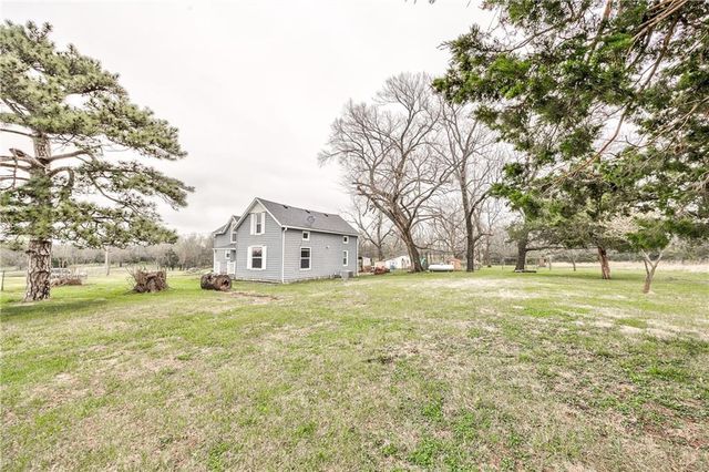35705 Renner Road, Paola, KS 66071