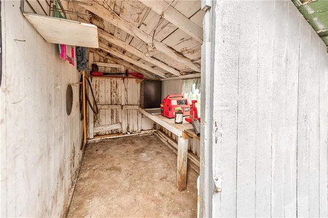 35705 Renner Road, Paola, KS 66071