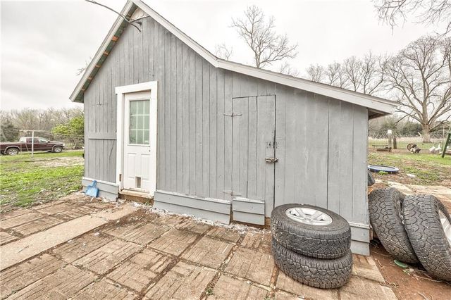 35705 Renner Road, Paola, KS 66071