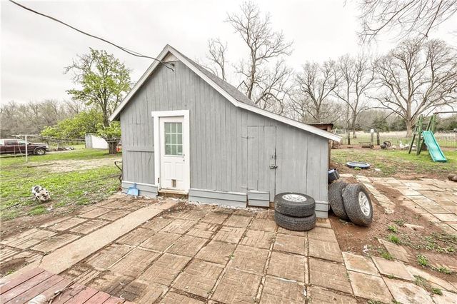 35705 Renner Road, Paola, KS 66071