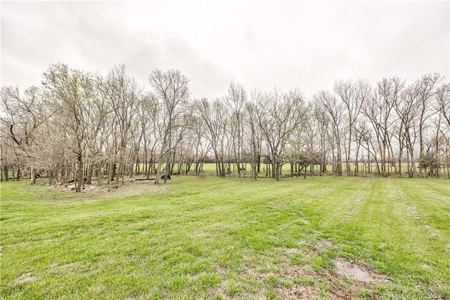 35705 Renner Road, Paola, KS 66071