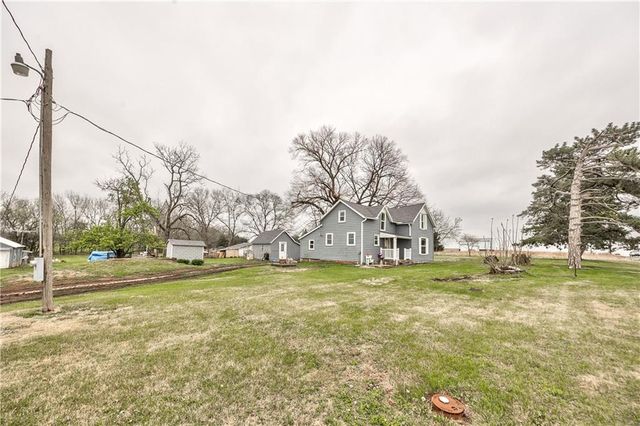 35705 Renner Road, Paola, KS 66071