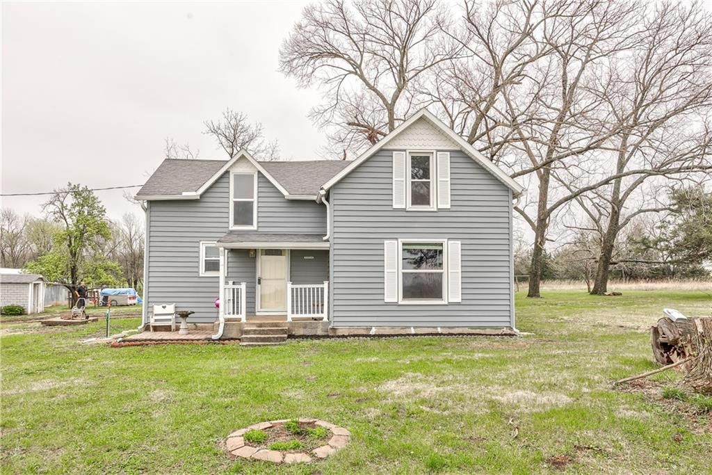 35705 Renner Road, Paola, KS 66071