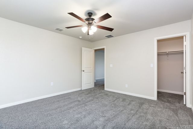 7922 BEARCAT FLD, San Antonio, TX 78253