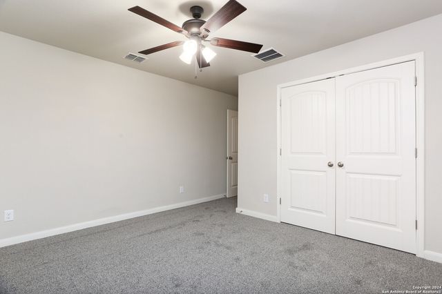 7922 BEARCAT FLD, San Antonio, TX 78253