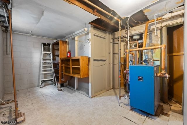 1038 Fairview Pl, Hillside Twp., NJ 07205