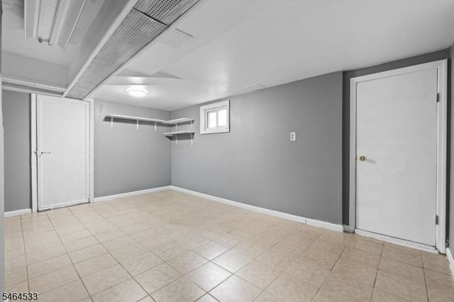 1038 Fairview Pl, Hillside Twp., NJ 07205