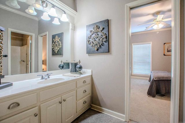 6901 Gap Point Circle, Sherwood, AR 72120