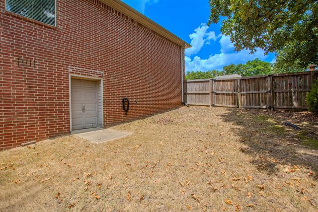 6901 Gap Point Circle, Sherwood, AR 72120