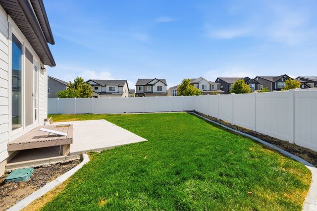 166 N DIAMOND BACK DR, Saratoga Springs, UT 84045