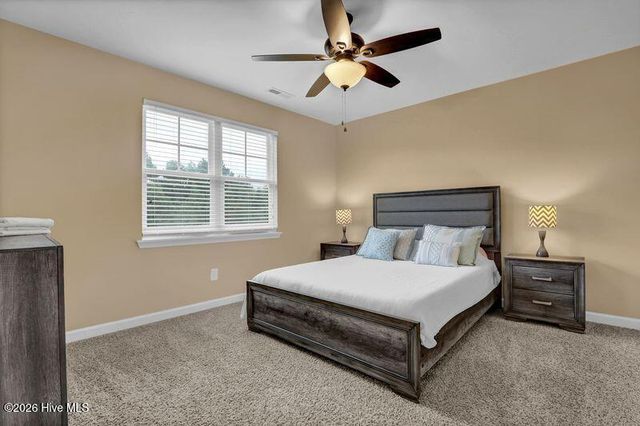 156 Peytons Ridge Drive, Hubert, NC 28539