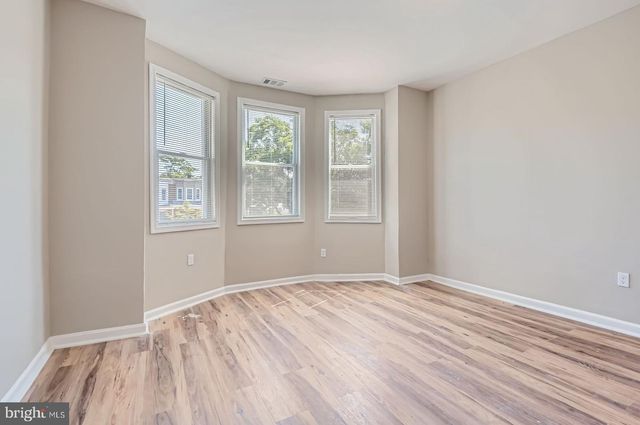 2710 THE ALAMEDA, Baltimore, MD 21218