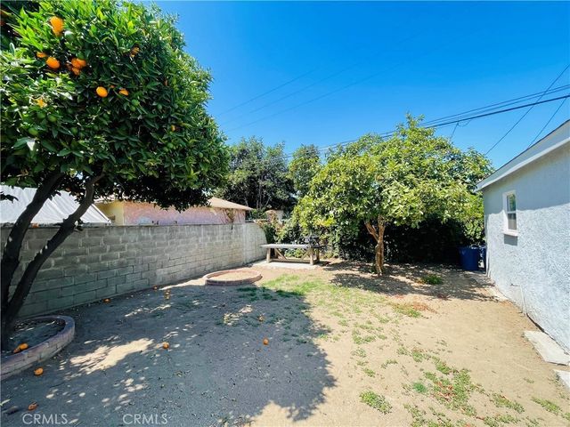 5938 Southside, Los Angeles, CA 90022