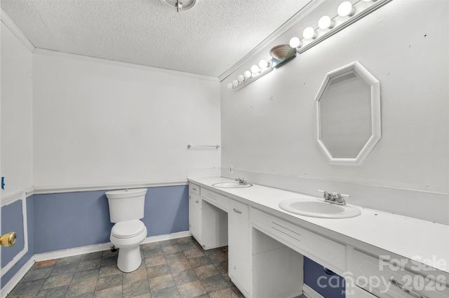 3234 Great Falls Highway, Lancaster, SC 29720