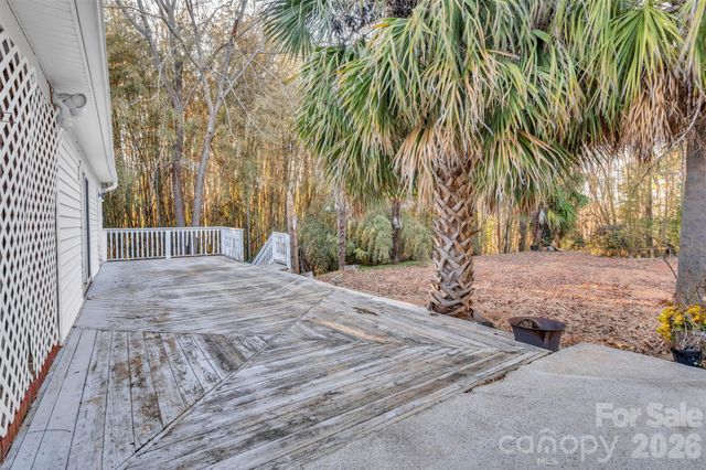 3234 Great Falls Highway, Lancaster, SC 29720