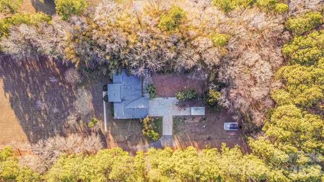 3234 Great Falls Highway, Lancaster, SC 29720