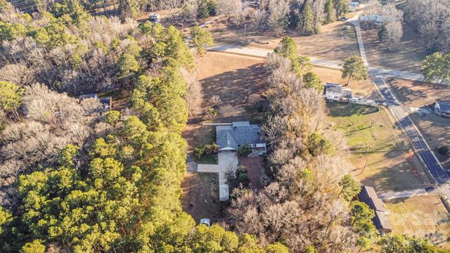 3234 Great Falls Highway, Lancaster, SC 29720