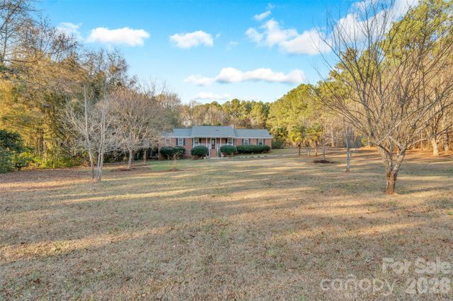 3234 Great Falls Highway, Lancaster, SC 29720