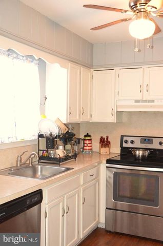 847 N VAN BUREN ST, Allentown, PA 18109