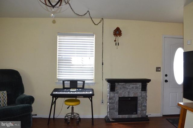 847 N VAN BUREN ST, Allentown, PA 18109