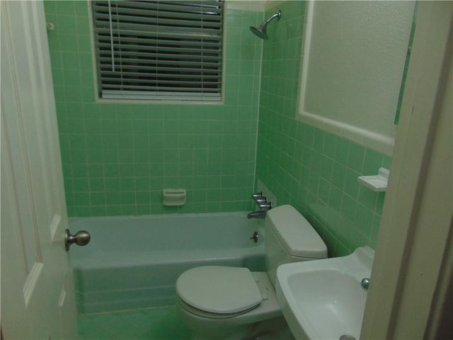 3904 Bailey LN B, Austin, TX 78756