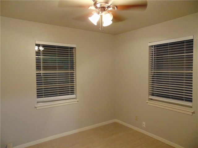3904 Bailey LN B, Austin, TX 78756