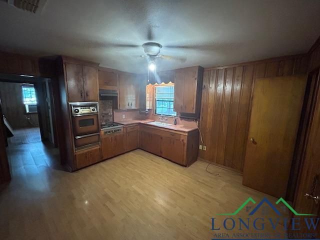 1401 Mrytlewood, Marshall, TX 75672