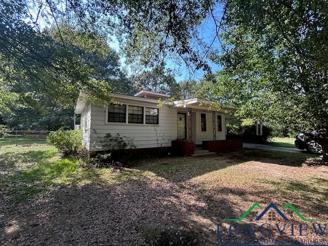 1401 Mrytlewood, Marshall, TX 75672