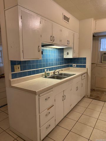 374 Meredith, San Antonio, TX 78228