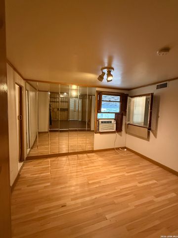 374 Meredith, San Antonio, TX 78228