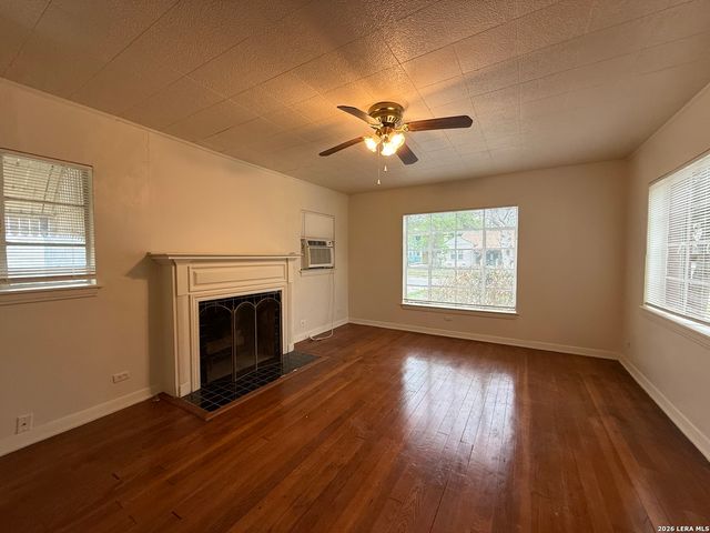 374 Meredith, San Antonio, TX 78228