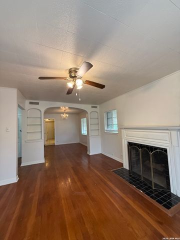 374 Meredith, San Antonio, TX 78228