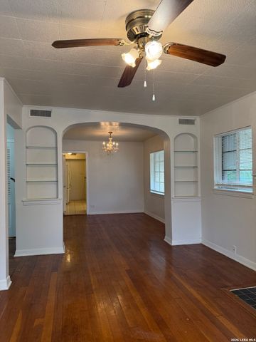 374 Meredith, San Antonio, TX 78228