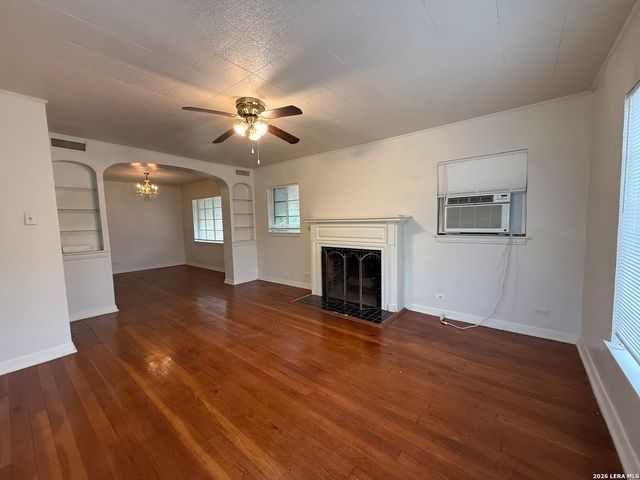 374 Meredith, San Antonio, TX 78228