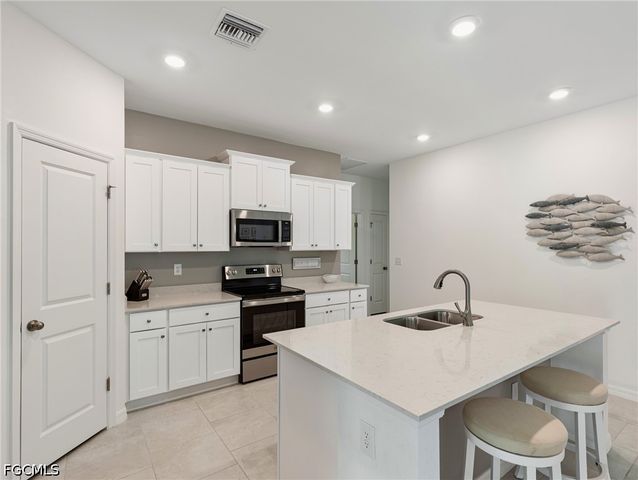 3801 Treasure Oak WAY, Fort Myers, FL 33905