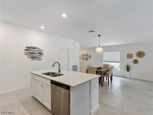 3801 Treasure Oak WAY, Fort Myers, FL 33905