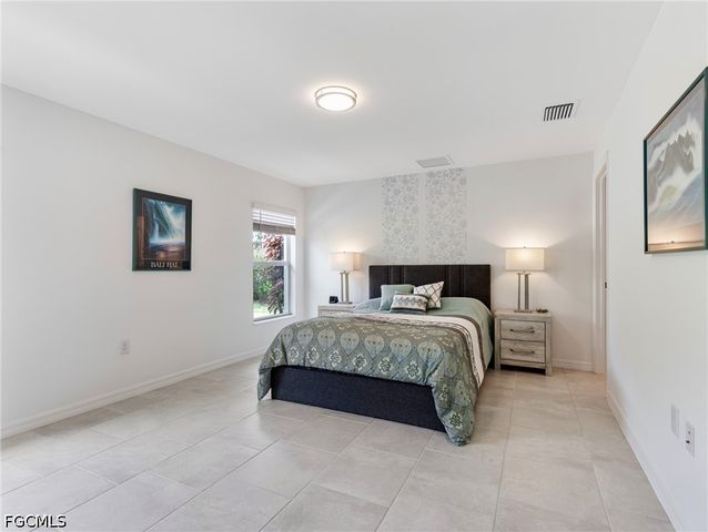 3801 Treasure Oak WAY, Fort Myers, FL 33905