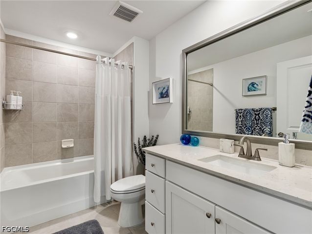 3801 Treasure Oak WAY, Fort Myers, FL 33905