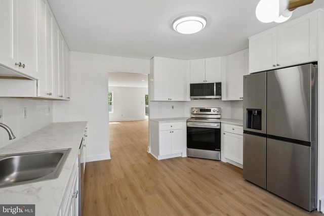 404 TRUMAN CT, Eagleville, PA 19403