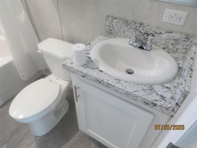 723 Beekman Road 70, Hopewell Junction, NY 12533