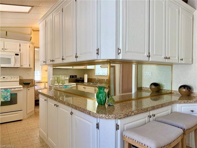 91 Vanda Sanctuary 91, Naples, FL 34114