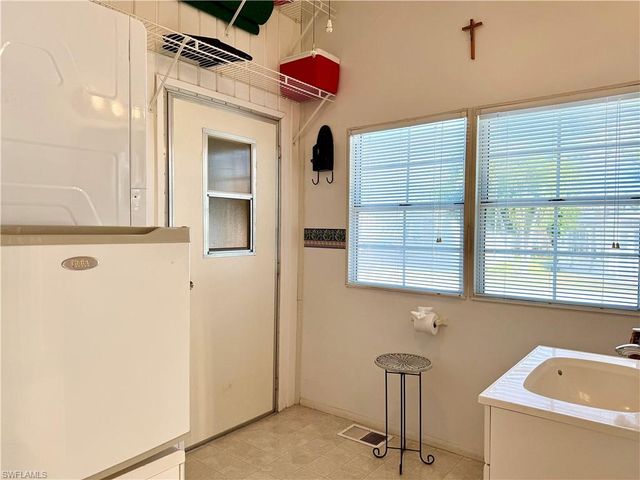 91 Vanda Sanctuary 91, Naples, FL 34114
